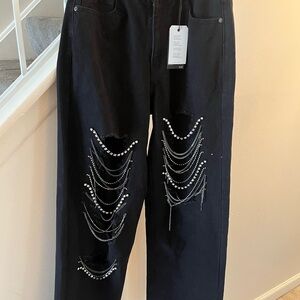 Forever 21 Black 90s Fit Jeans with Chain Detail size 28